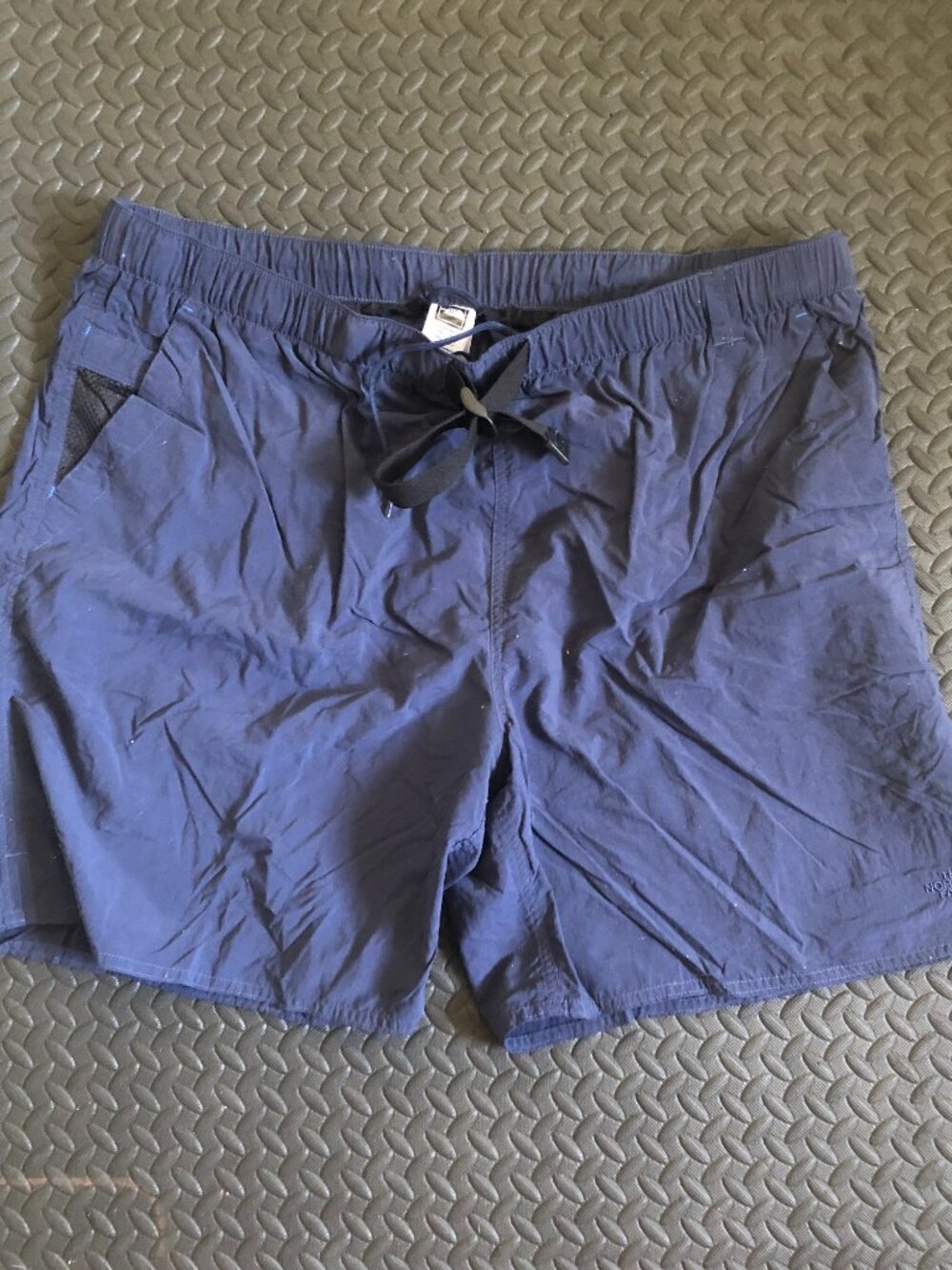 NORTH FACE NAVY BLUE ATHLETIC SWIM SHORTS ELASTIC WAISTBAND DRAWSTRING SIZE XXL